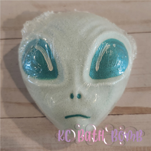 Alien Bath Bomb